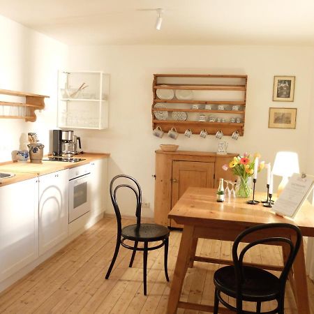 Gartenstudio-Apartment Tausendfreund - Adults Only - Am Chiemsee Breitbrunn am Chiemsee Ngoại thất bức ảnh